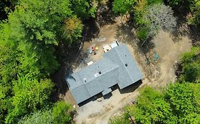 Chalet Deschamps- Spa- Chien Accepte- Nature- Estrie