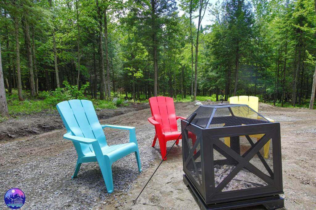 Chalet Deschamps- Spa- Chien Accepte- Nature- Estrie Mansonville Exterior photo