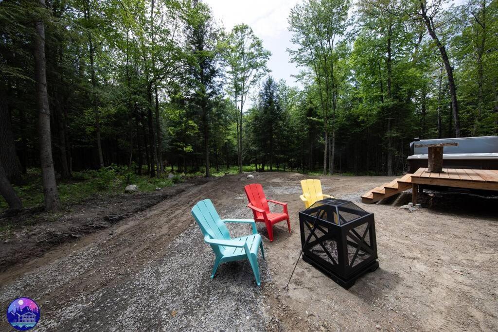Chalet Deschamps- Spa- Chien Accepte- Nature- Estrie Mansonville Exterior photo