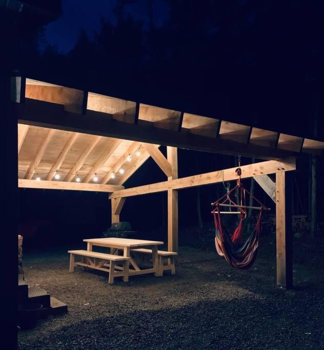 Chalet Deschamps- Spa- Chien Accepte- Nature- Estrie Mansonville Exterior photo